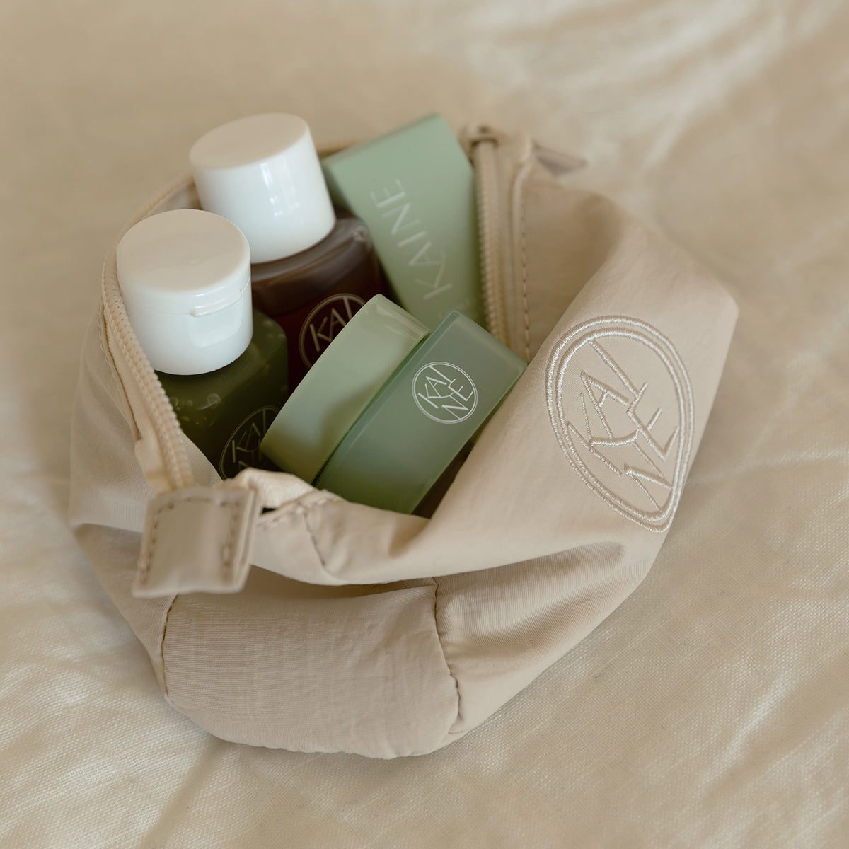 KAINE Travel Kit – 4-Step Vegan Skincare Routine — product image 5 of 7